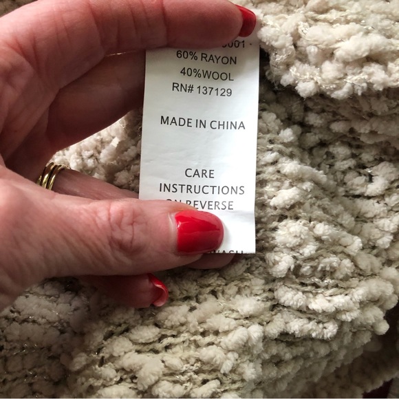 3 for $30 Crystal K cream cozy sweater with black bows small - Picture 5 of 6